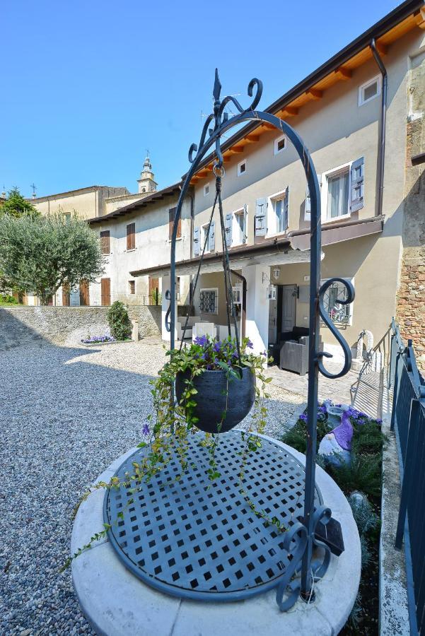 Готель Residenza Al Castello Castellaro  Екстер'єр фото