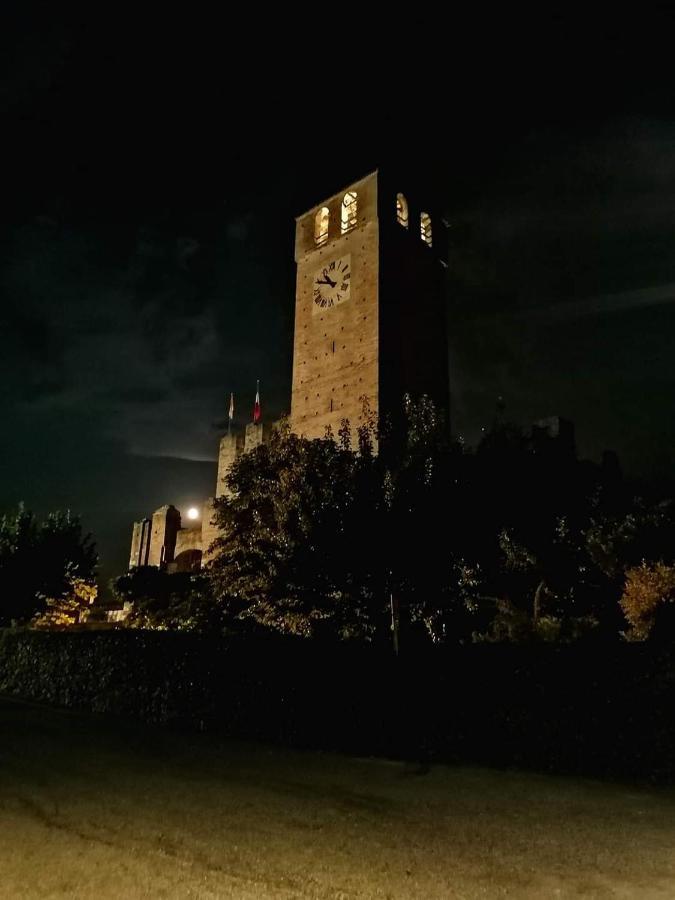 Готель Residenza Al Castello Castellaro  Екстер'єр фото