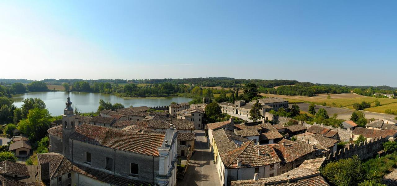 Готель Residenza Al Castello Castellaro  Екстер'єр фото